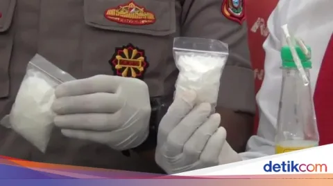 Ibu Penjahit di Sergai Ditangkap karena Jual Sabu untuk Biaya Hidup