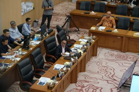 Komisi XII Usir Perwakilan Jababeka: Manipulasi Data Lab Lingkungan Jadi Sorotan