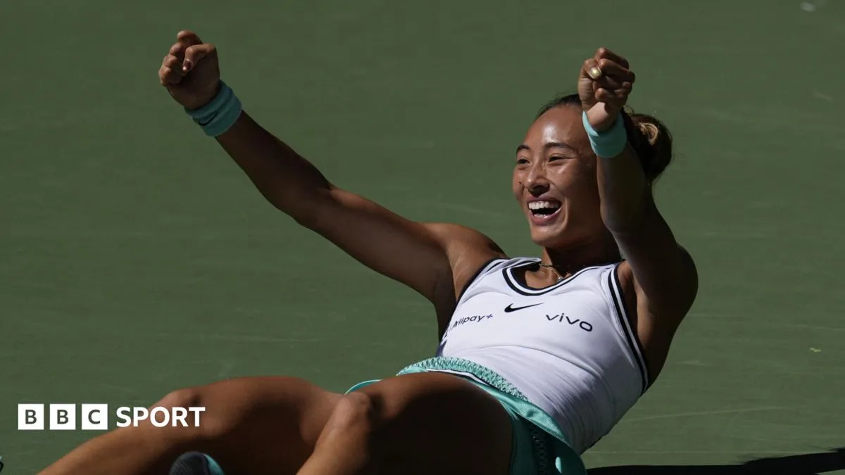 Zheng Qinwen Kembali Bangkit dari Ketertinggalan 0-5, Singkirkan Swiatek di US Open