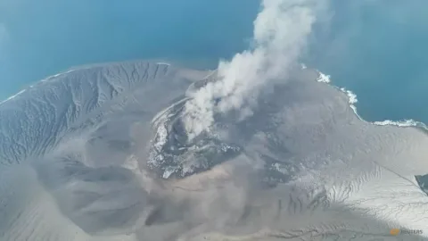 Bandara Soekarno-Hatta Kembali Beroperasi: Dampak Abu Vulkanik Anak Krakatau Mereda, Ribuan Penumpang Masih Menanti