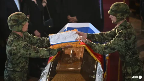 Pemakaman Mladic di Belgrade: Ketegangan antara Penghormatan dan Kecaman Internasional