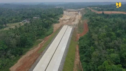 Target Jalan Tol 2027 Hanya 13,5 Km, Anggaran Rp3,12 Triliun untuk Tiga Ruas