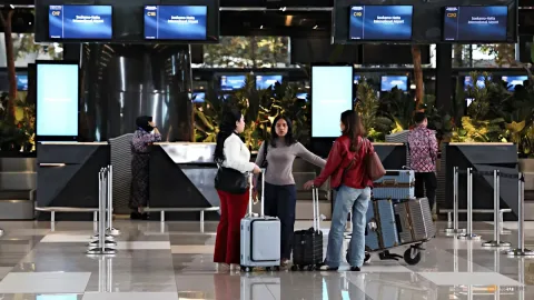 Bandara Soekarno-Hatta Kembali Beroperasi, Ribuan Penumpang Masih Menanti Kepastian Penerbangan