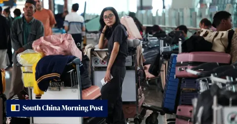 Bandara Jakarta Kembali Beroperasi Setelah Krisis Abu Vulkanik Anak Krakatau: 340.000 Penumpang Terdampak
