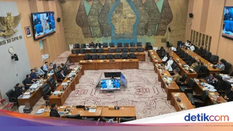 DPR Usir Perwakilan Jababeka di Rapat Pipa Limbah, Pimpinan: Bentuk Penghinaan