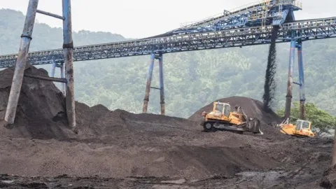 PTBA Genjot Hilirisasi Batu Bara: Target 20% Pendapatan dari DME, Metanol, hingga Kalium Humat