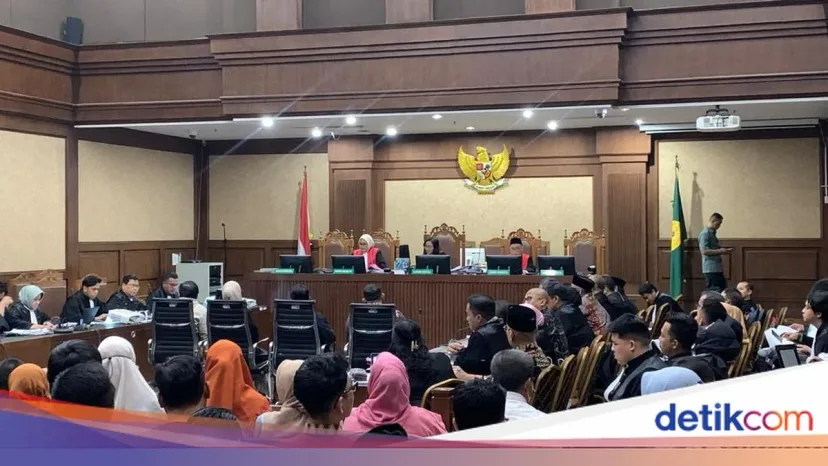 Sidang Korupsi Haji: Mantan Pejabat Kemenag Akui Ada Potongan Dana Percepatan Haji Khusus