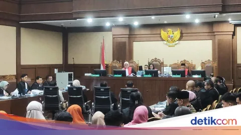Sidang Korupsi Kuota Haji: Eks Staf Kemenag Beberkan Setoran Fee Percepatan hingga USD 5.000 per Jemaah