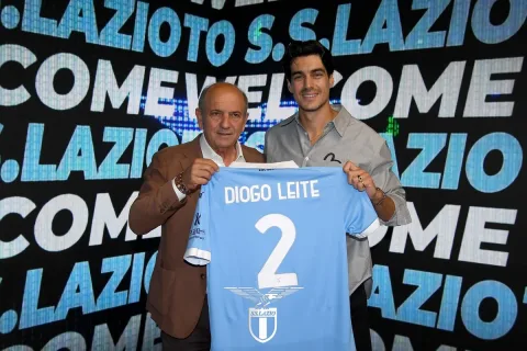 Lazio Resmi Rekrut Diogo Leite: Perkuat Lini Belakang di Tengah Start Sempurna Serie A