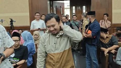Eks Staf Kemenag Akui Beli Berlian dan Mobil Mewah dari Fee Percepatan Haji: Aliran Dana Rp 12 Miliar Terungkap di Sidang