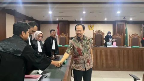 Agung Winarno Didakwa Cuci Uang Zarof Ricar: Film Sang Pengadil hingga Kebun Sawit