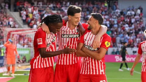Freiburg Puncaki Bundesliga dengan Start Sempurna: Ancaman Baru bagi Hegemoni Bayern?