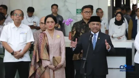 Suahasil Nazara Ambil Alih Kendali Kemenkeu, Janji Lanjutkan APBN Tanpa Guncangan