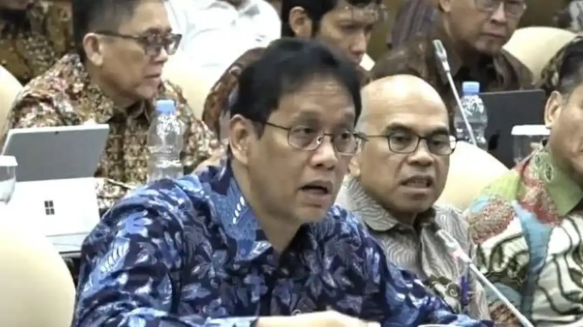 Purbaya Dicopot, Efriza Sebut Restrukturisasi Utang Whoosh hingga Obligasi Daerah Jadi Pemicu