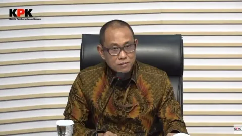 KPK Ciduk 4 Kepercayaan Menteri ATR/BPN, Uang Suap Rp106,3 Miliar Disita