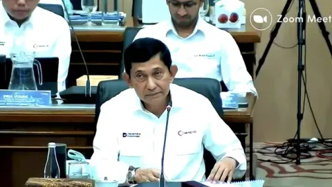 MIND ID Minta 'Karpet Merah' UU di DPR: Sinyal Insentif dan Kepastian Hilirisasi