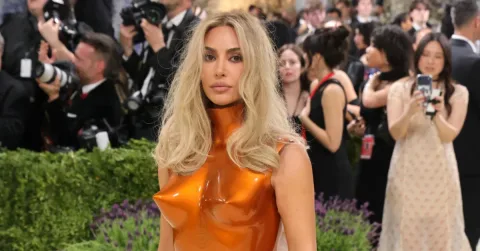 Kim Kardashian Menang Gugatan Simbolis Rp17 Ribu atas Perampokan Paris, Apa Maknanya?