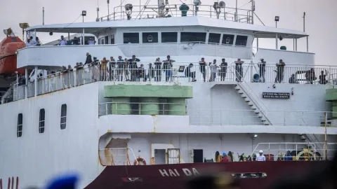 DPR Bentuk Panja Kecelakaan Kapal, Pengawasan Dirjen Hubla Dipertanyakan