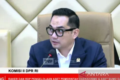 Ambang Batas Parlemen Naik, Komisi II DPR Kunci Formula pada Putusan MK