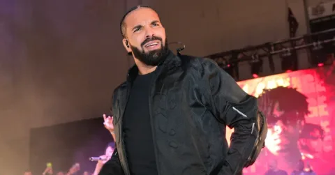 Drake Rilis Film FOMO di YouTube, Kolaborasi Country dengan Ella Langley Hilang dalam Hitungan Jam