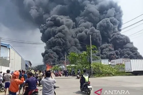 Kebakaran Gudang di Kosambi, Operasional Bandara Soetta Dipastikan Tetap Normal