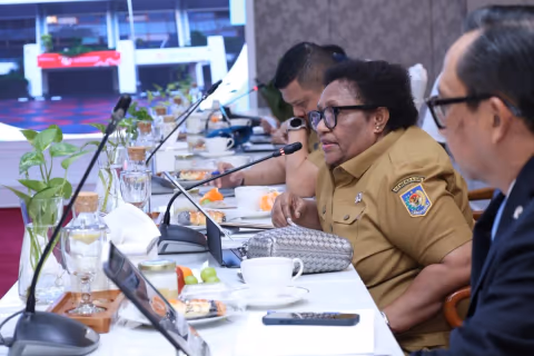 Kemendagri Kawal Pengalihan PPPK Guru ke Pusat: Solusi Pemerataan atau Beban Baru?