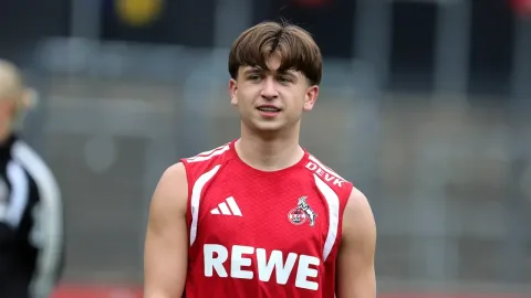 Mikey Moore Incar Kesan di Cologne: Dari Tottenham ke Bundesliga, Tantang Kane di Allianz Arena