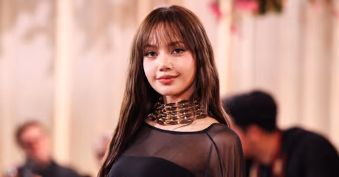 LISA Rilis EP Solo 'PRESS PLAY' dan Dokumenter 'Always Lalisa', Tegaskan Komitmen pada BLACKPINK