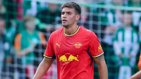 Marc Guiu Cedera Hamstring, RB Leipzig Kehilangan Striker Muda di Awal Musim