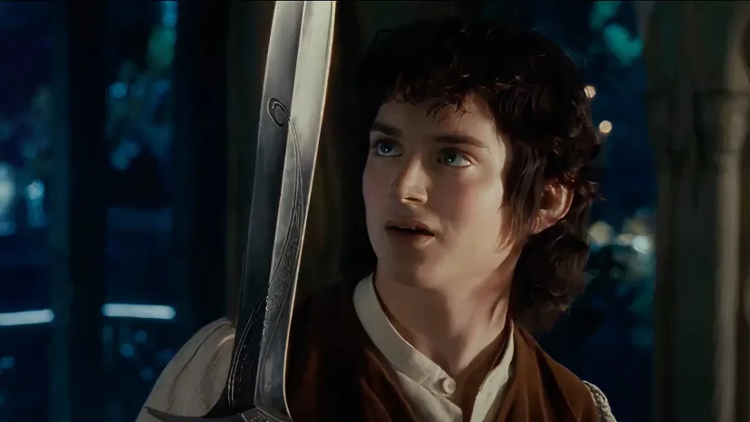 Set Photos From The Hunt for Gollum Return to the Shire, Frodo Ready for De-Aging