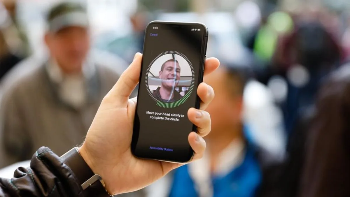 iPhone X dan Tiga Warisan yang Mengubah Wajah Ponsel Premium Dunia