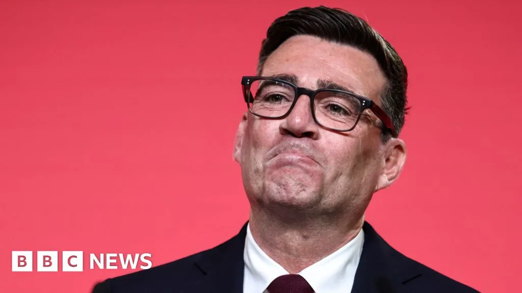 Burnham's Debut at Labour Party Conference: Early Election Signals and the "Hope Again" Pledge