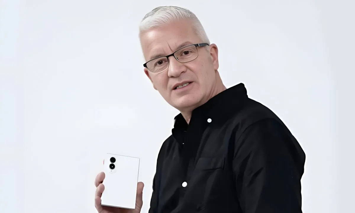 Samsung 'Temukan' Tim Cook Lain untuk Jual Galaxy Z Fold 8, Serangan ke Apple?