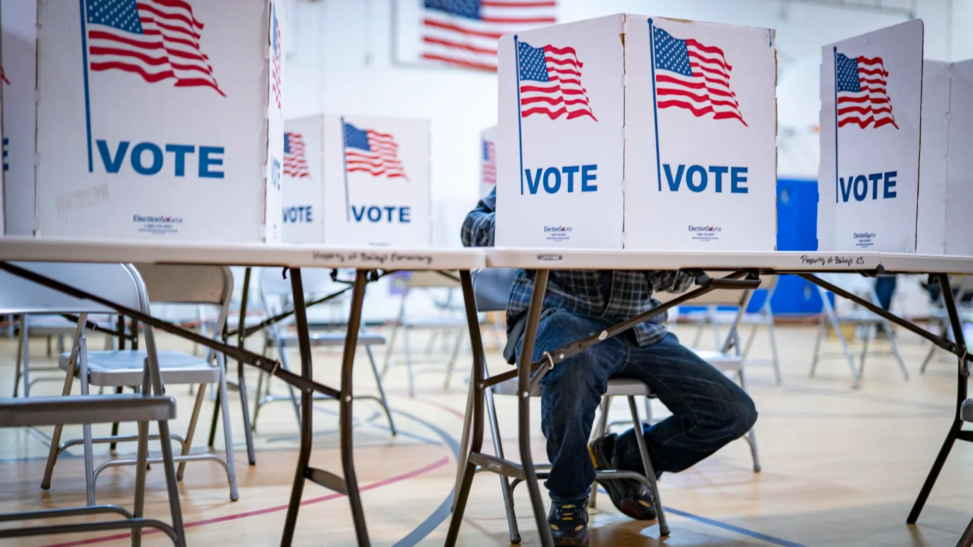 US Supreme Court Revives Trump's Mass Voter Verification System