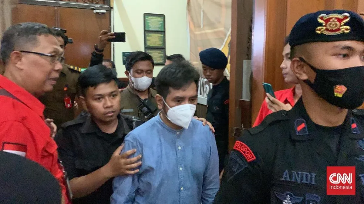 Bechi's 19-Month Remission: The Parole of a Jombang Kiai's Son and Questions of Justice for the Victim