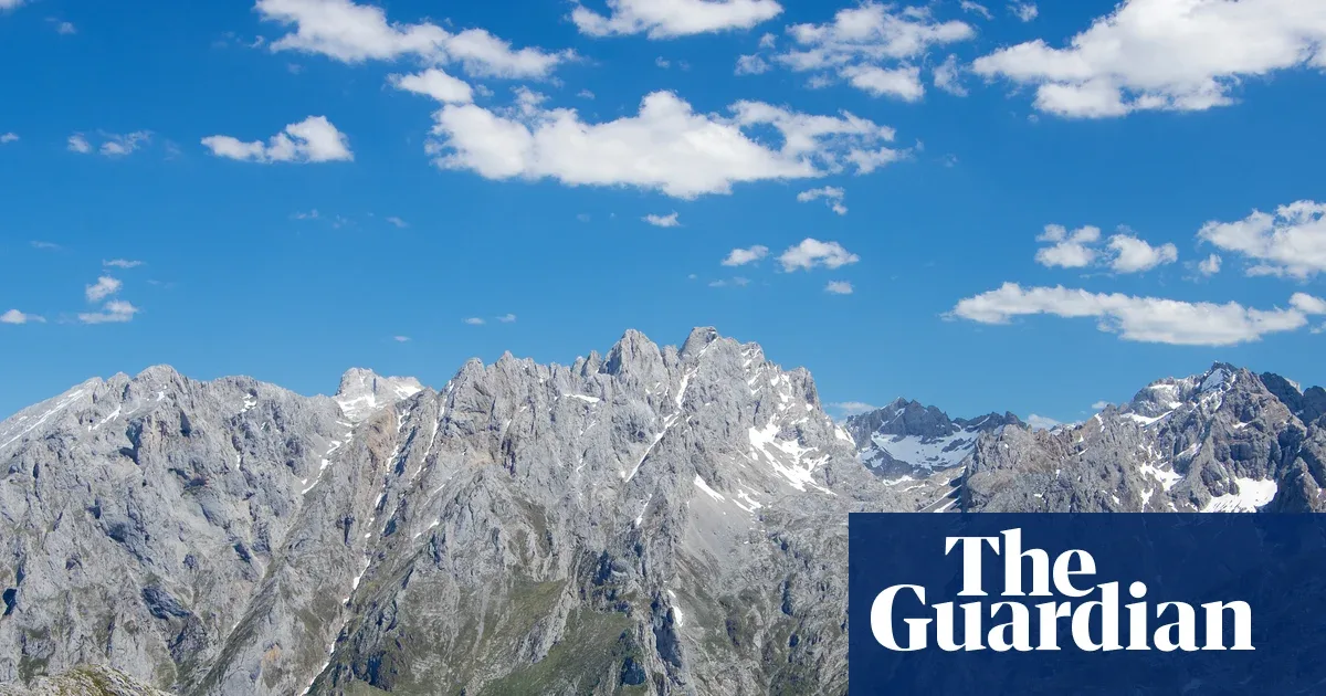 British Climber Dies After 61-Meter Fall from Torrecerredo Peak in Spain