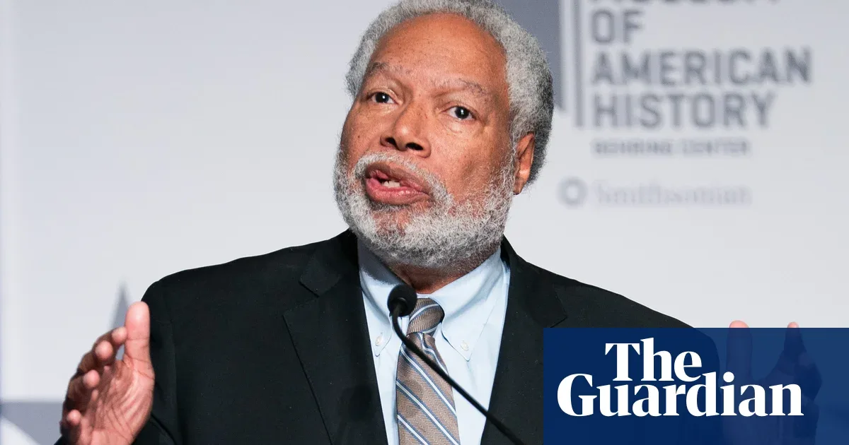 Kepala Smithsonian Lonnie Bunch Melawan: Sejarah Tak Boleh Dihapus demi Kenyamanan Politik
