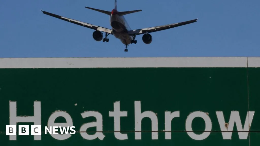 Burnham Enggan Dukung Runway Ketiga Heathrow, Proyek Rp660 T Terancam Molor