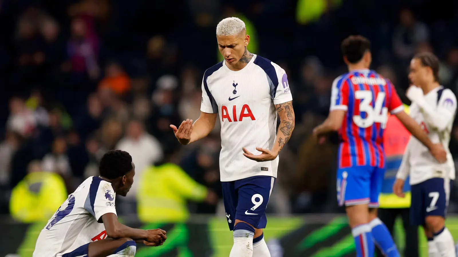 Everton Kejar Striker Leipzig Conrad Harder, Solusi Lini Depan yang Lebih Tajam dari Richarlison