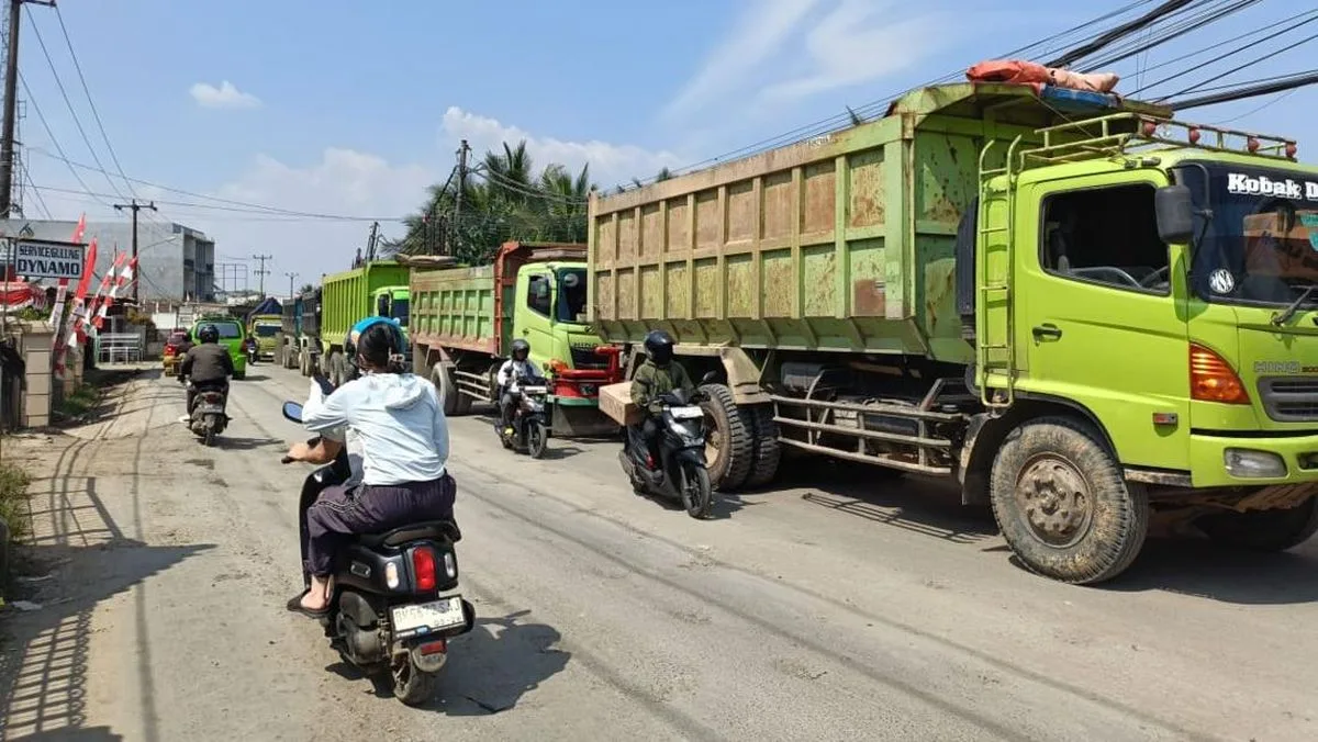Blokade Truk Usai, Antrean di Pelabuhan Ketapang Masih 18 Kilometer