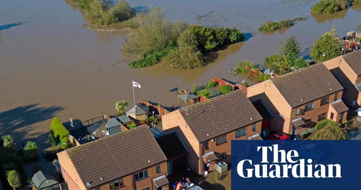 New Homes in UK Flood Zones Risk Becoming Uninsurable, Aviva Boss Warns Government