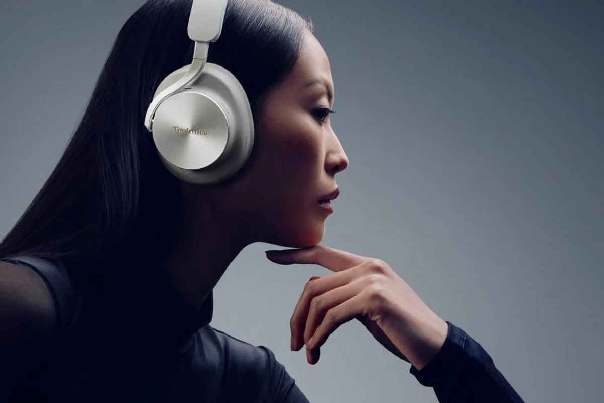 Technics EAH-A1000: Headphone Flagship dengan Driver Cairan Magnetik, Harga Rp7,2 Juta