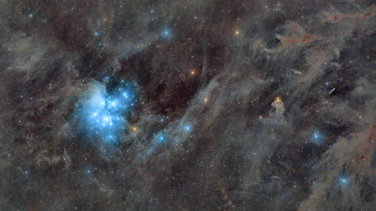 Bulan Berdekatan dengan Gugus Pleiades: Tantangan Observasi Langit Malam 30 September