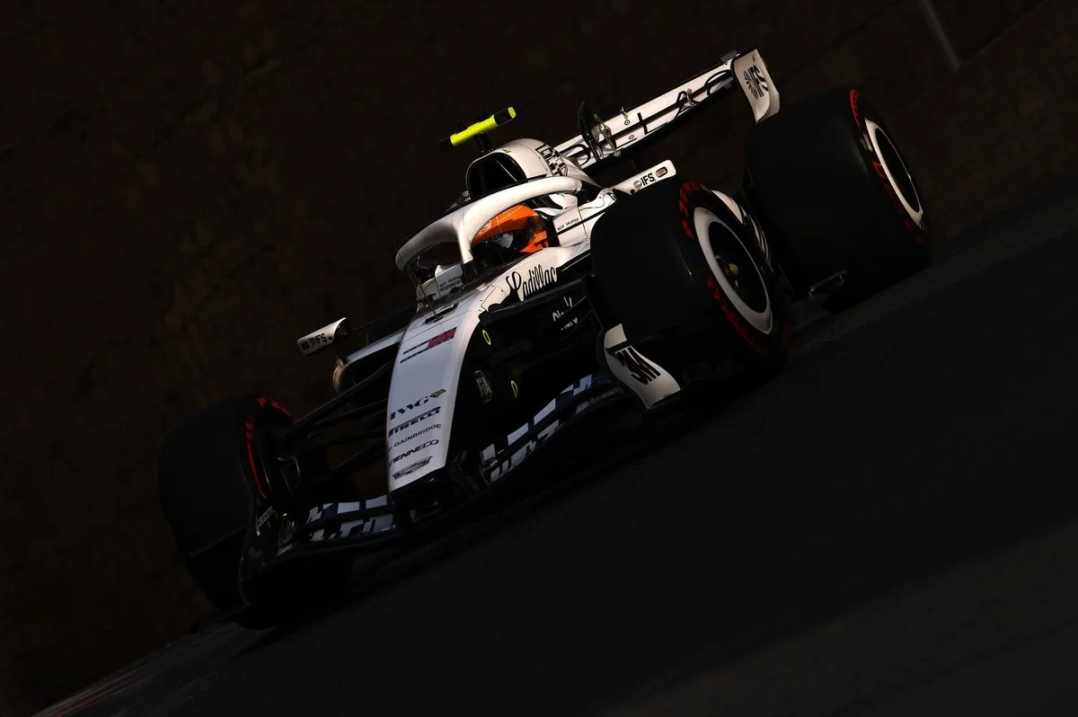 Cadillac Atasi Overheat Rem, Bottas Klaim Suhu Turun 100 Derajat Celsius