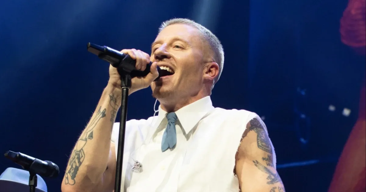Macklemore 'Tercengang' Tiket Tur Bebas Palestina Ludes, Singgung Sensor Miliaran Dolar