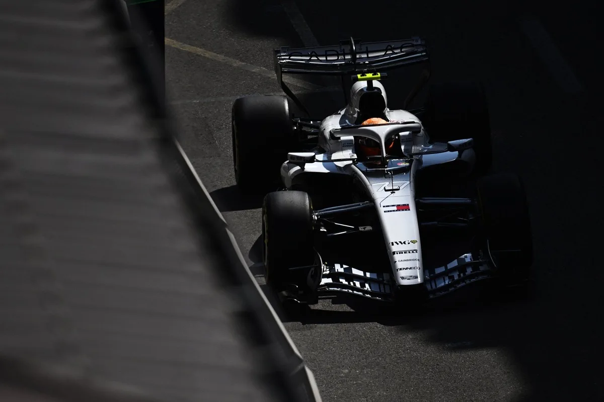 Bottas Ungkap Biang Kerok Performa Buruk di Azerbaijan: Suspensi dan Mesin Lama Ferrari