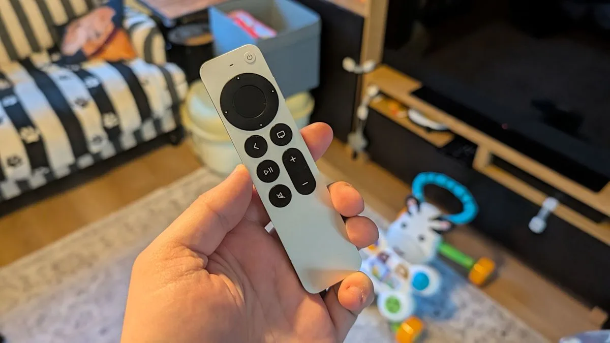 Remote Apple TV Hilang? Fitur Tersembunyi di iPhone Ini Bisa Jadi Penyelamat