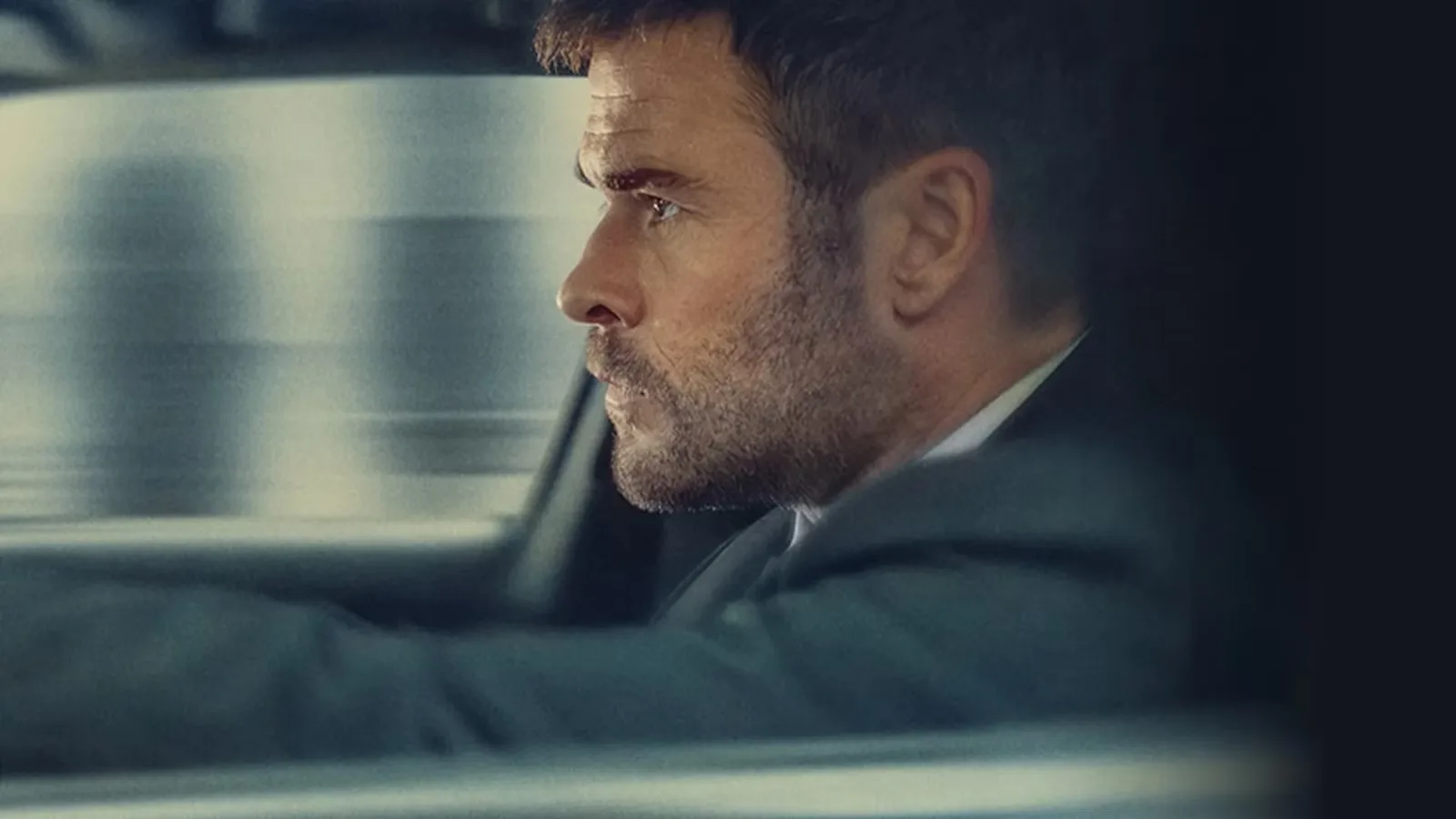 Crime 101: Thriller Chris Hemsworth yang Gagal di Bioskop Kini Rajai Prime Video