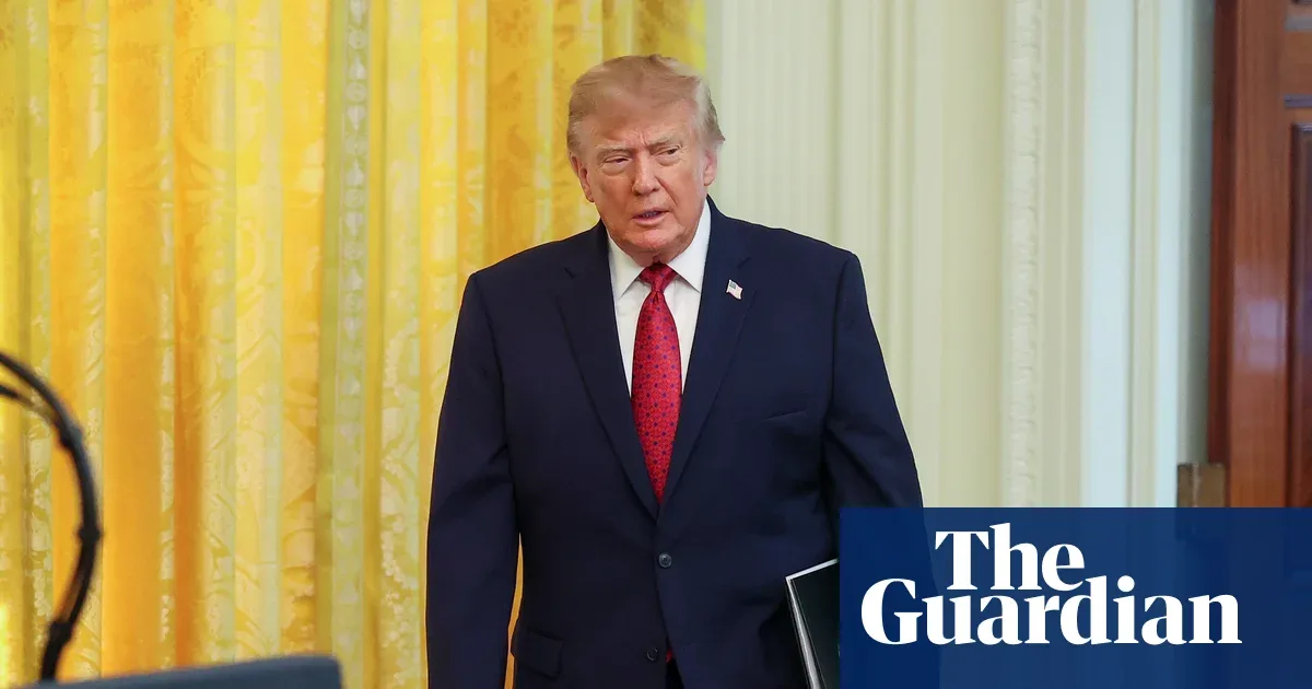 Trump Menolak Bicara Peluang Darurat Nasional Sebelum Pemilu, Polling Dinilai 'Palsu'