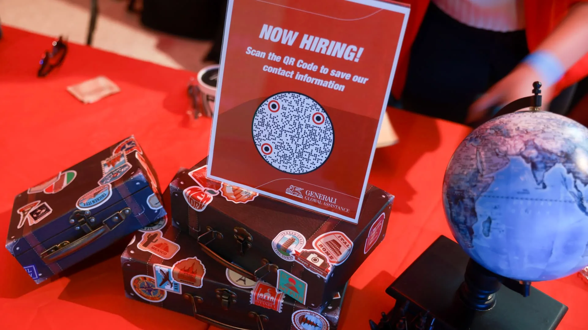Nike China Melemah, GM Setrum Listrik Lesu: Sinyal Konsumen Global Mulai Retak?